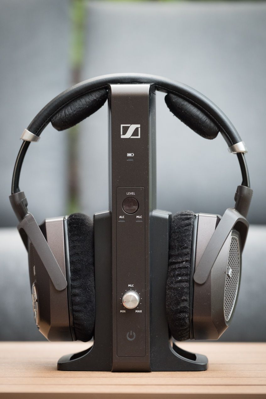 Słuchawki Sennheiser RS 185 + wzmacniacz Holdegron Audio