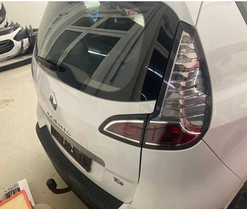 RENAULT Scenic III lift  кришка багажника ляда розборка б/у запчастини
