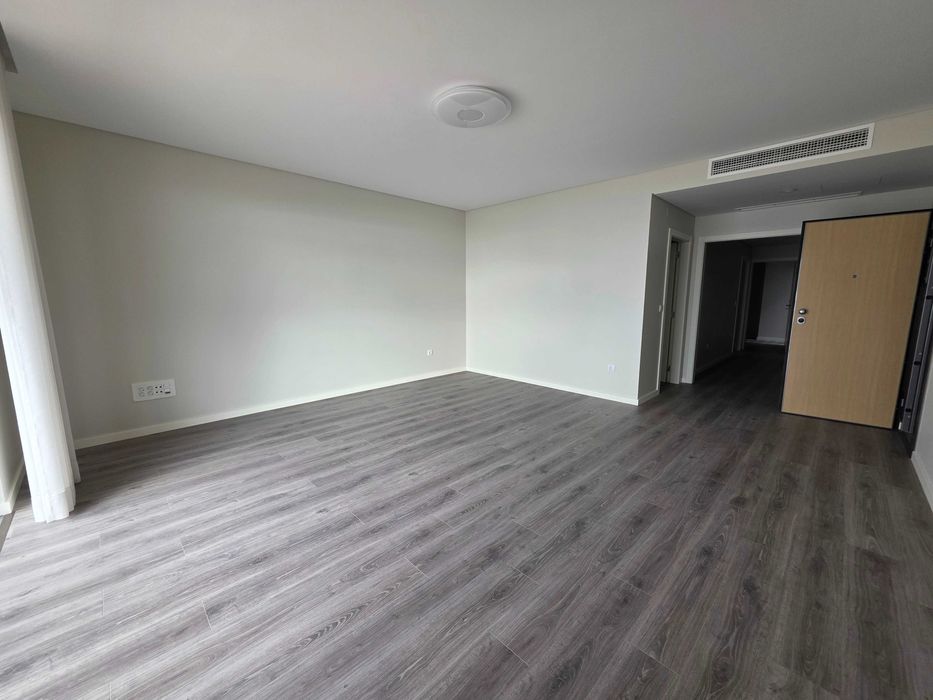 Apartamento T2  100m2 Sesimbra vista de mar .