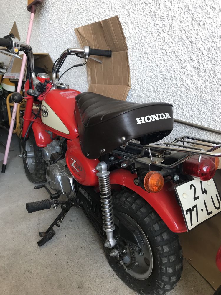 Honda Monkey Z50