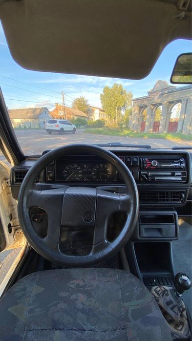 Volkswagen Golf 2