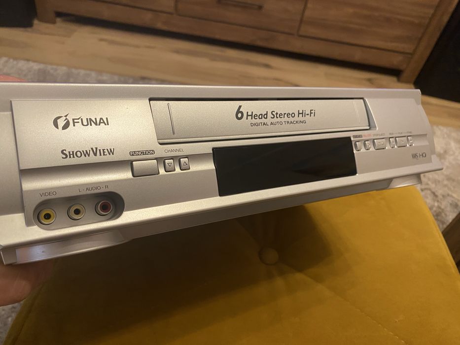 Magnetowid Funai, HI-FI Stereo, 6 głowic+pilot 8w1+podłącz przez HDMI