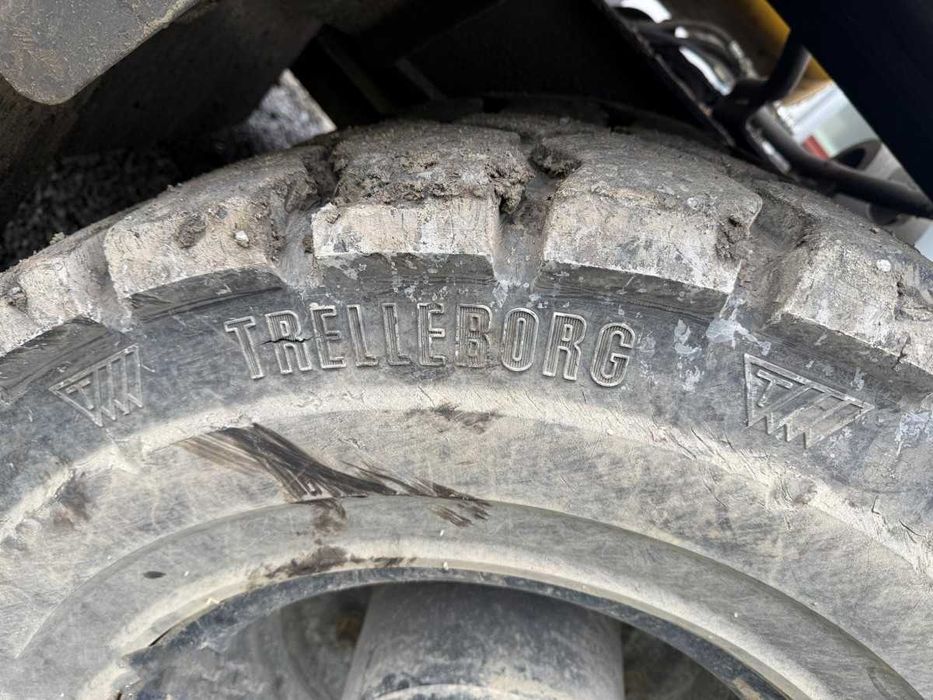 Koparka kołowa KOMATSU PW 148-11