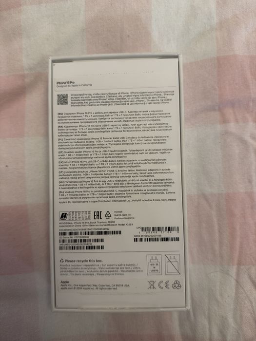 iPhone 16 Pro 128GB Black Titanium
