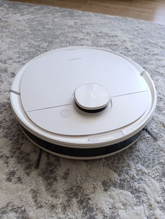 Робот пилосос ECOVACS DEBBOT