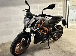 Ktm Duke 390  swap zegary fotel