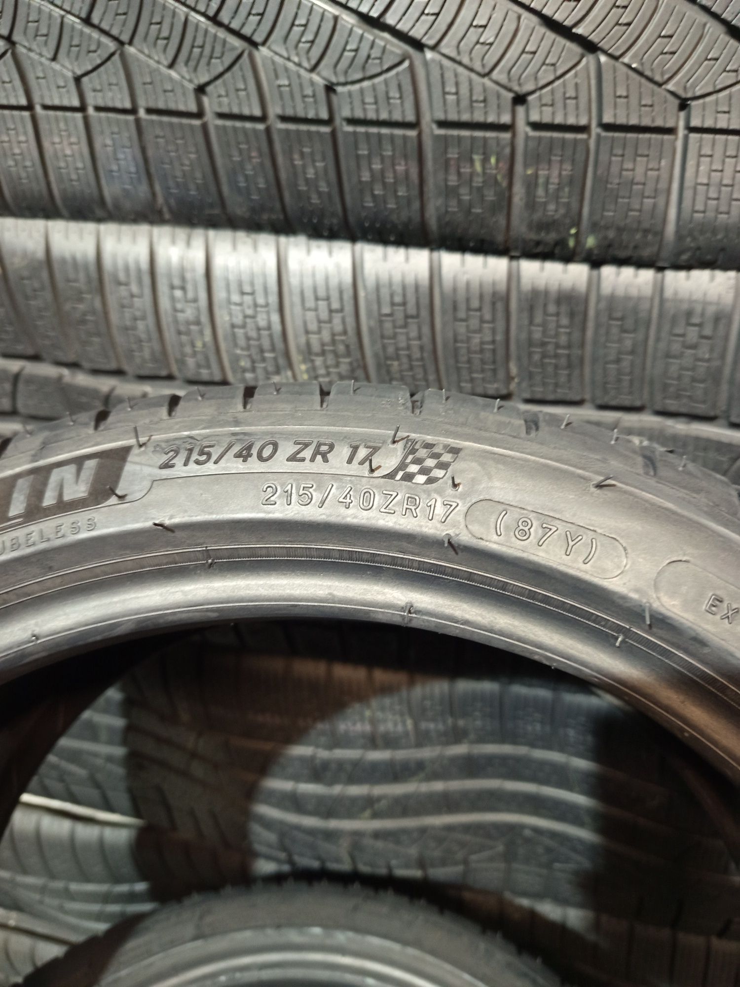 215/40R17 Michelin Pilot Sport 4