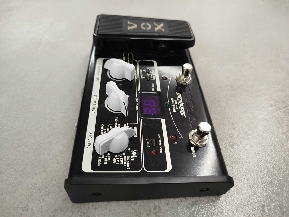 Stomplab 2G - Pedaleira de Guitarra