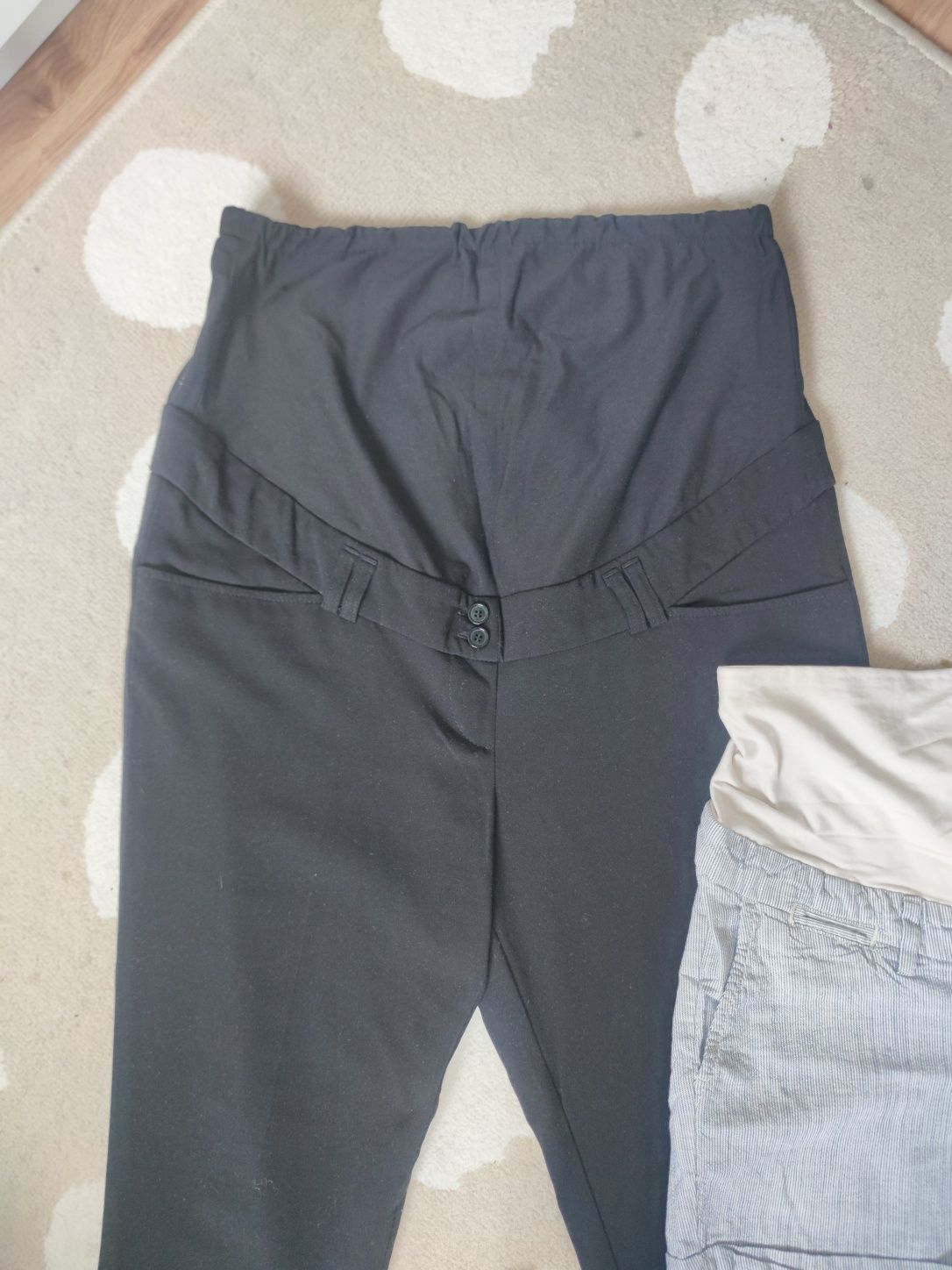 Spodnie i spodenki ciążowe H&M MAMA 42