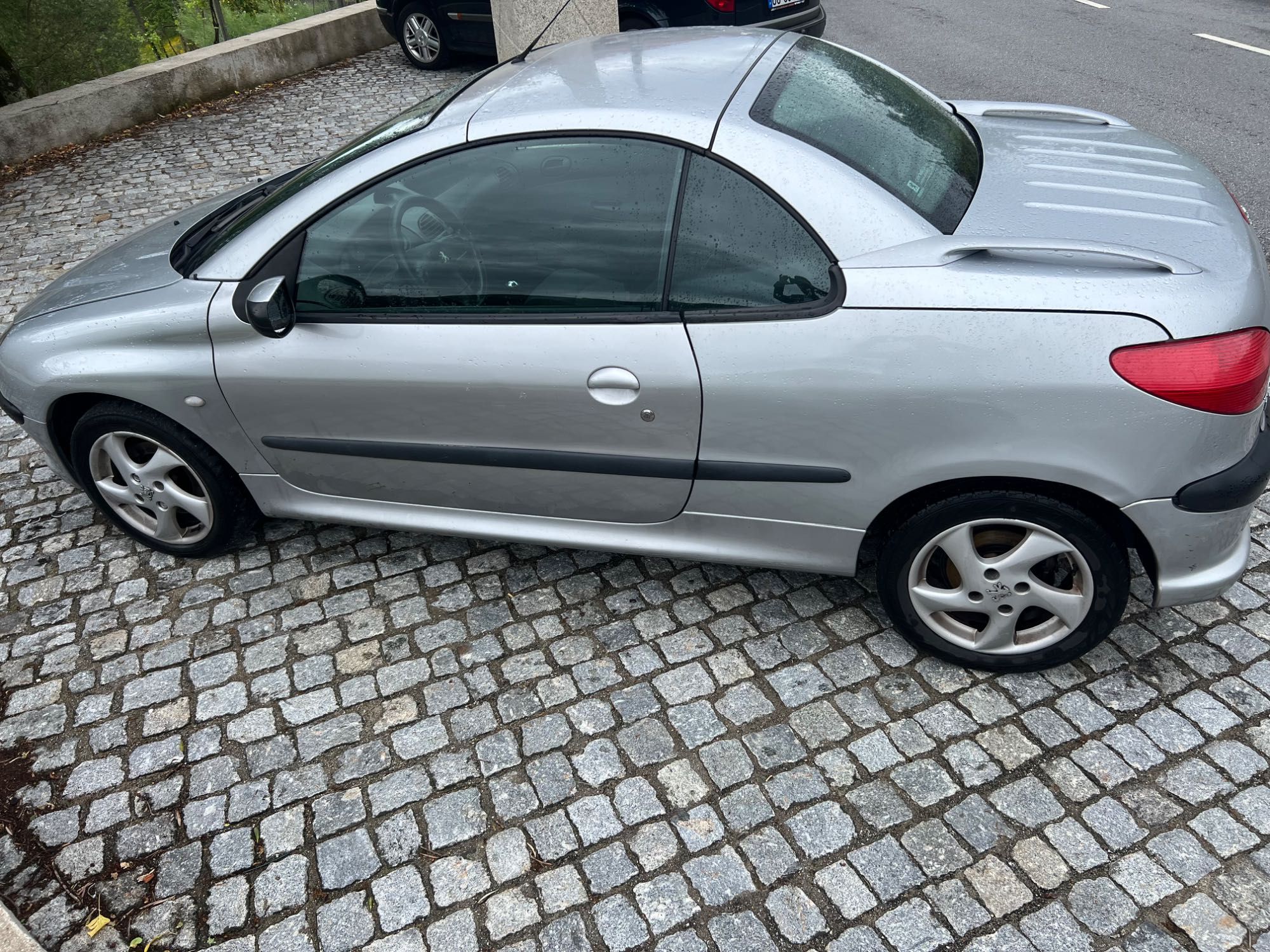 Peugeot 206 1.6 gasolina 120cv