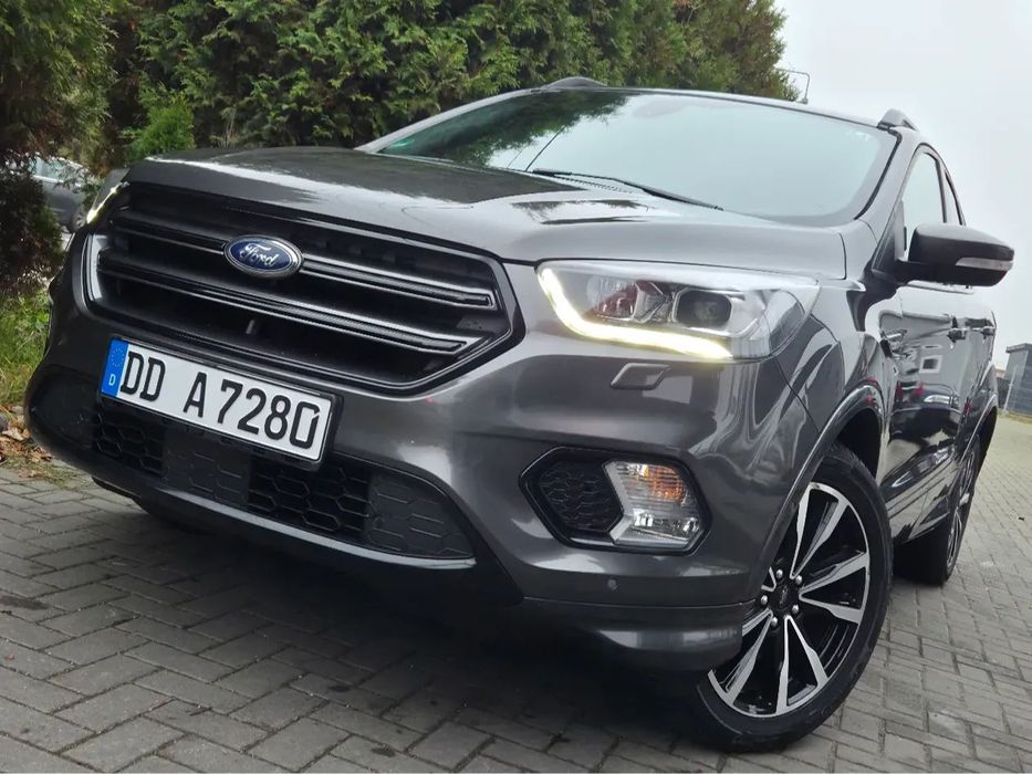 Ford Kuga ST-LINE 150KM LED Alcantara Kamera alu navi Klimatronik RATY