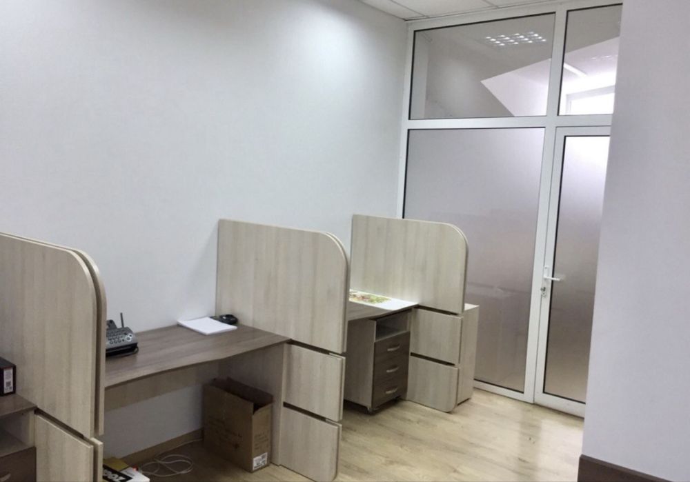 Оренда Офісу, 105 кв.м., вул. Глибочицька, 40Х