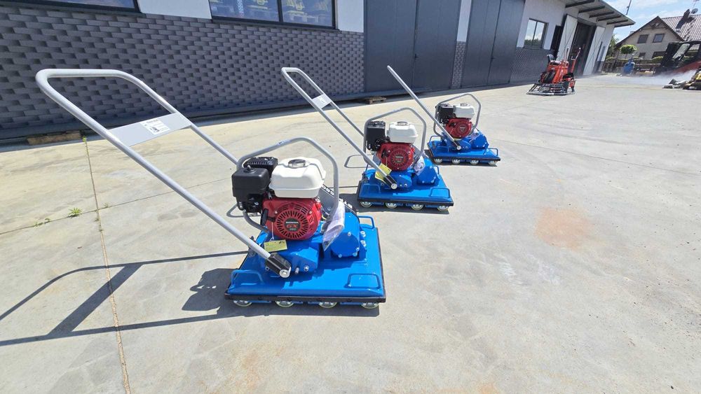 Zagęszczarka Rolkowa  jednokierunkowa Beton Trowel BTPR550H Wacker