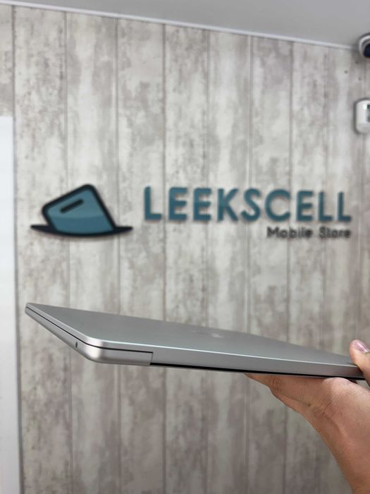 MACBOOK AIR M4 - 16/256GB - 13 POLEGADAS - 24 Meses de garantia