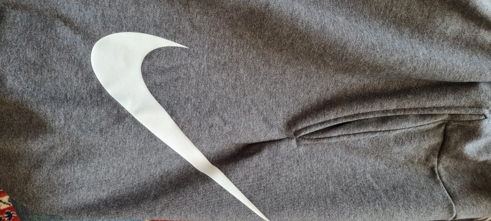 Спортивні штани nike