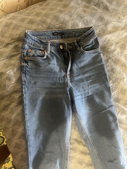 Джинси жіночі