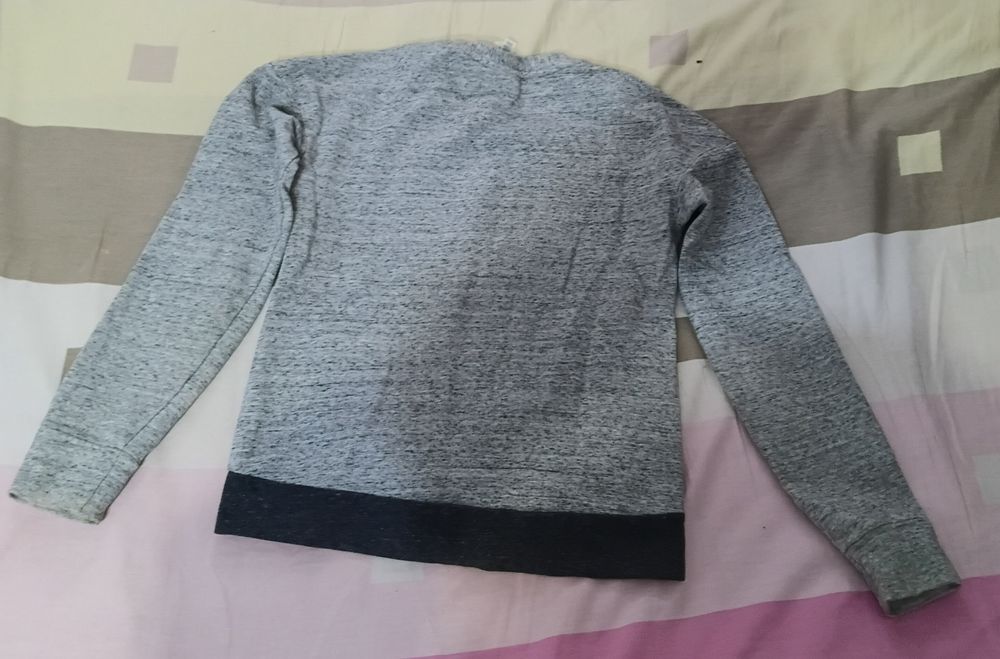 Світер фірма адідас розмір М