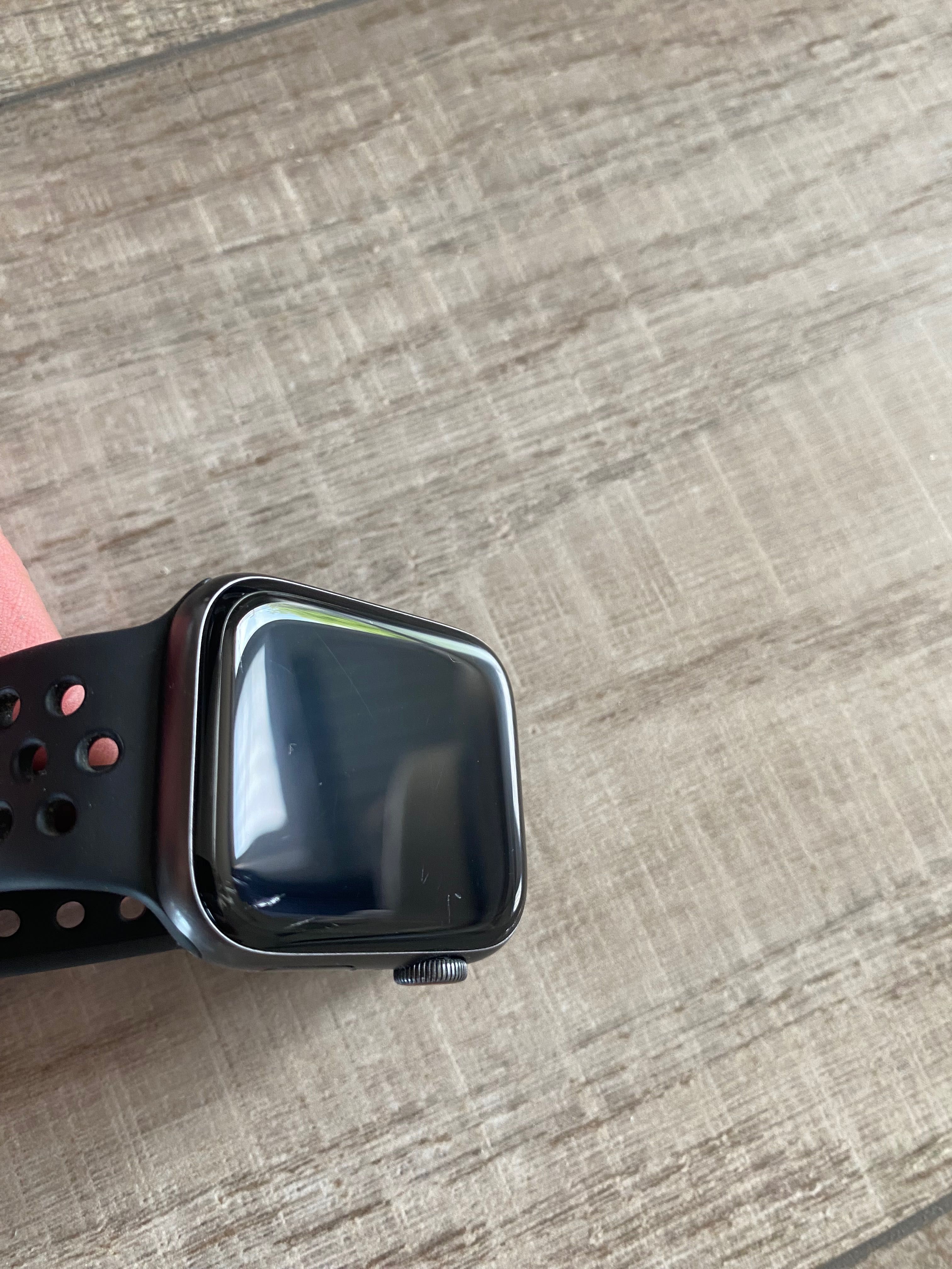 Apple watch 5, 45mm cellular, nike