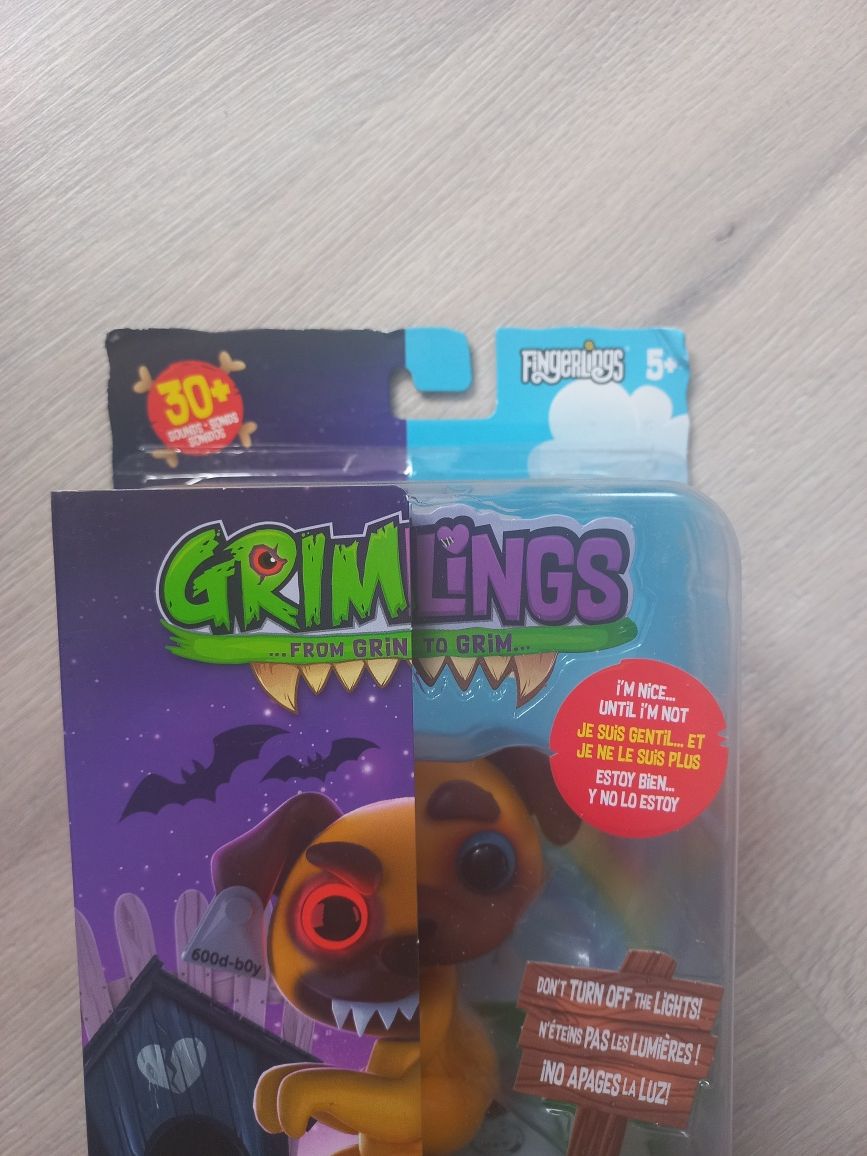 Оригінал WowWee Fingerlings Grimlings – Pug Junkyard