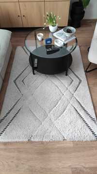 Kremowy dywan Komfort