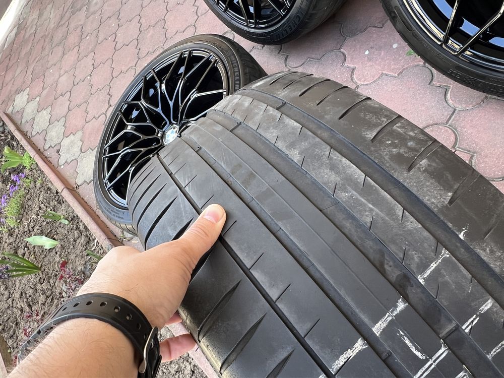 Комплект Резина Диски R19 BMW 1000 Style G20 g21 g22 g30 g31 Michelin