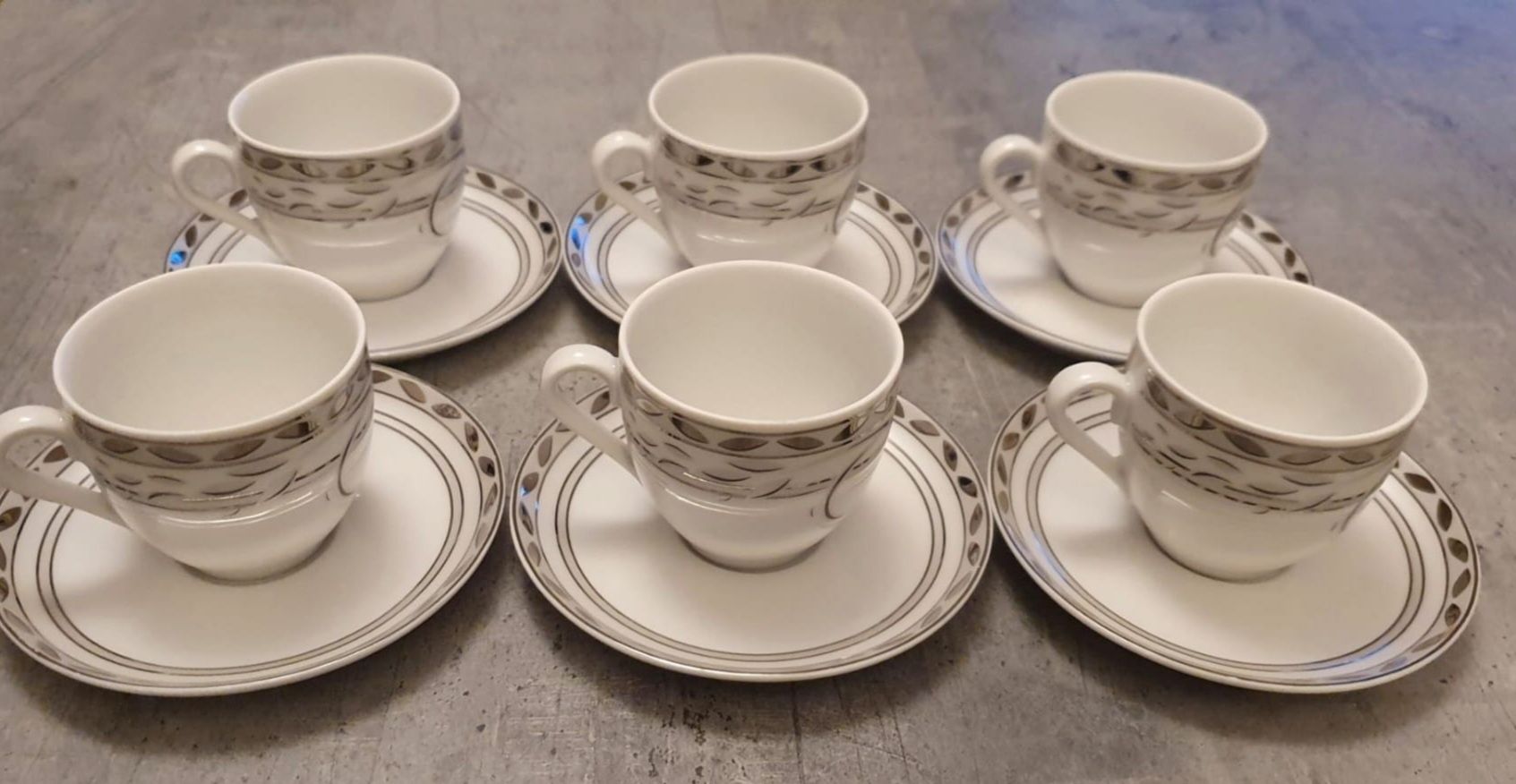 Espresso- Zestaw sześciu porcelanowych filiżanek Wałbrzych srebrne