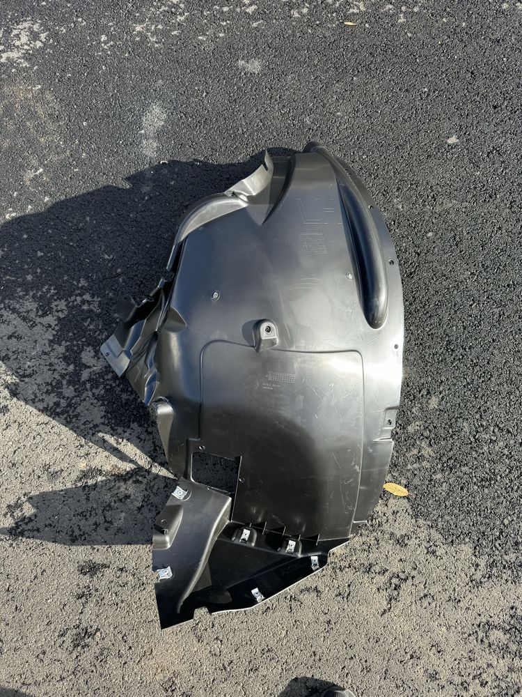 Підкрилок БМВ f10 Ф11 подкрылок Bmw е90 e60 e91 e61 e70 e71 Разборка