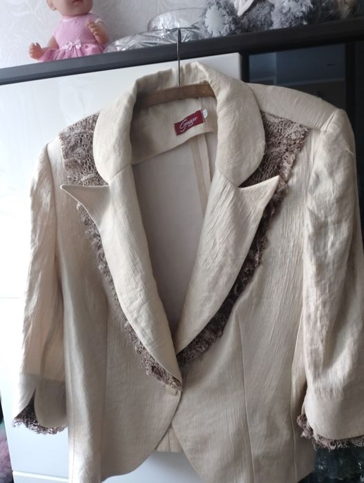 Żakiet damski elegancki