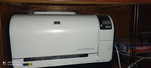 Hp cp1525 nw color