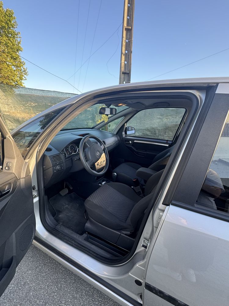 Opel meriva seminovo