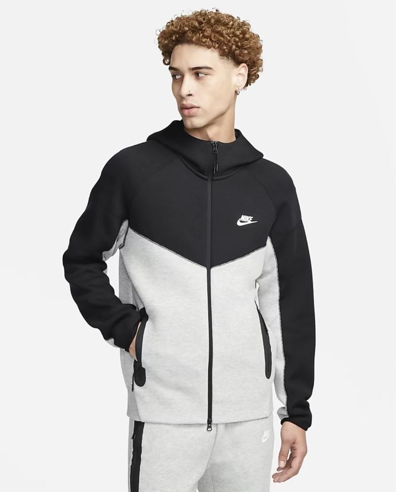 Nike Tech Fleece