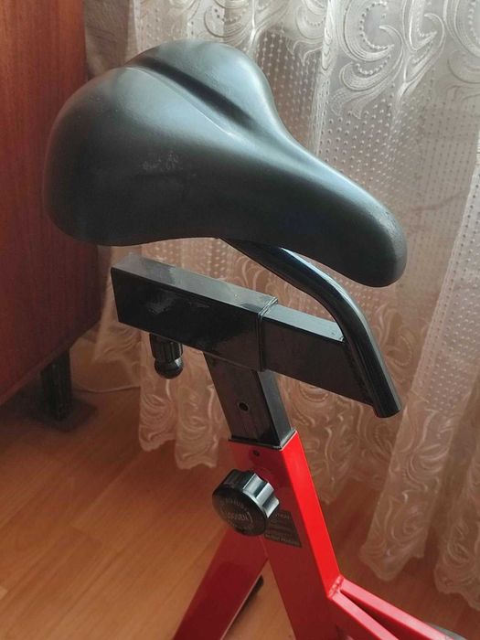 Велотренажер спінбайк Stingray