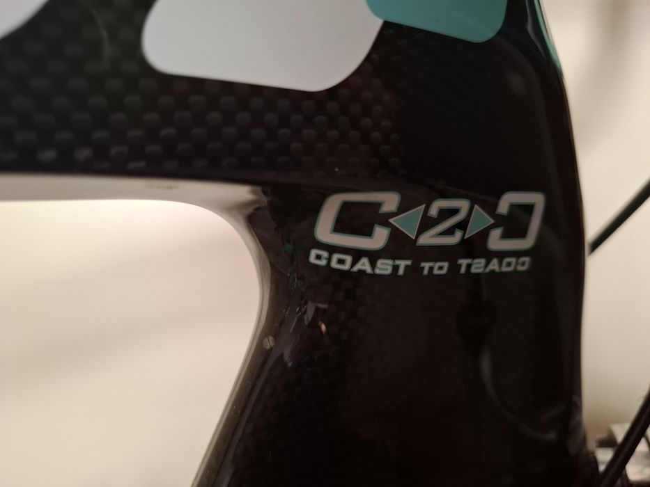 Bianchi 928 c2c carbon