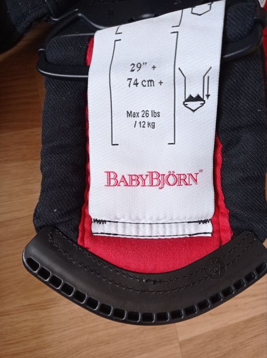 Marcúpio porta-bebés da BabyBjorn