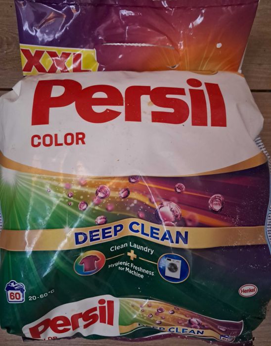 Persil Color Deep Clean 3,3kg Color 60 prań, folia [niekompletny]