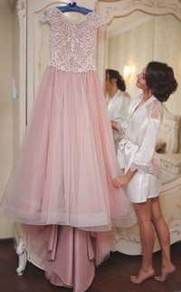Шикарное необычное свадебное или выпускное платье пудрового цвета!