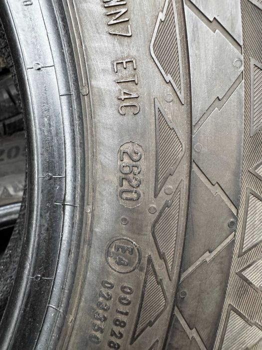 Шини CONTINENTAL 205/75 R16C, VancoWinter 2, зимова резина, цешка