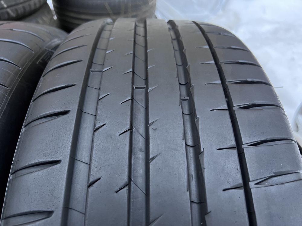 245/45/20 Michelin Pilot Sport 4S 245/45 R20 103Y XL