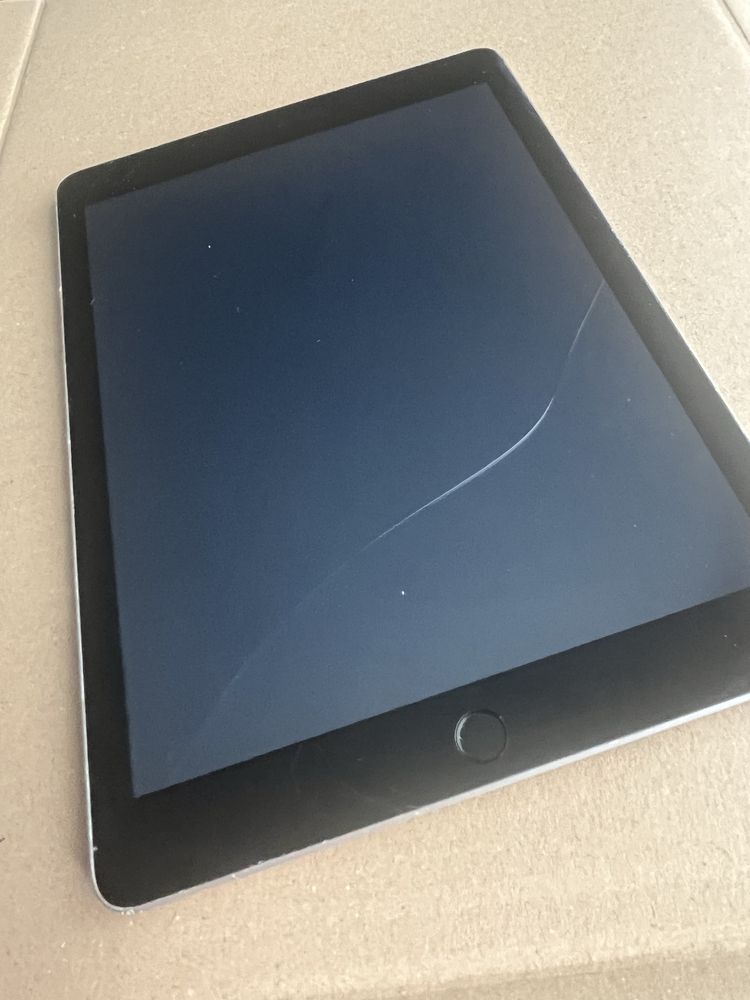 Ipad 6 generacji 128gb