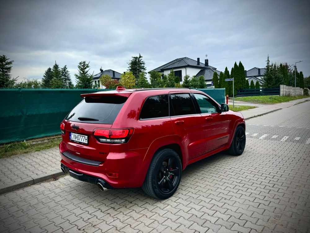 Sprzedam lub zamienie Jeep grand cherokee SRT