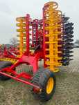Brona talerzowa Vaderstad Carrier XL 525