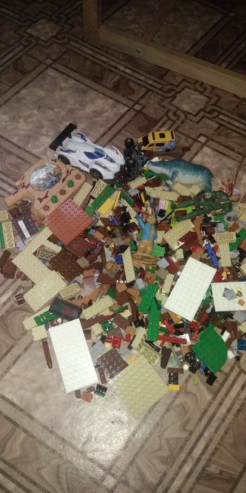 Лего конструктор в отличном состоянии