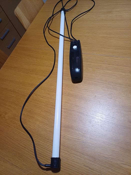 Lâmpada fluorescente para répteis
