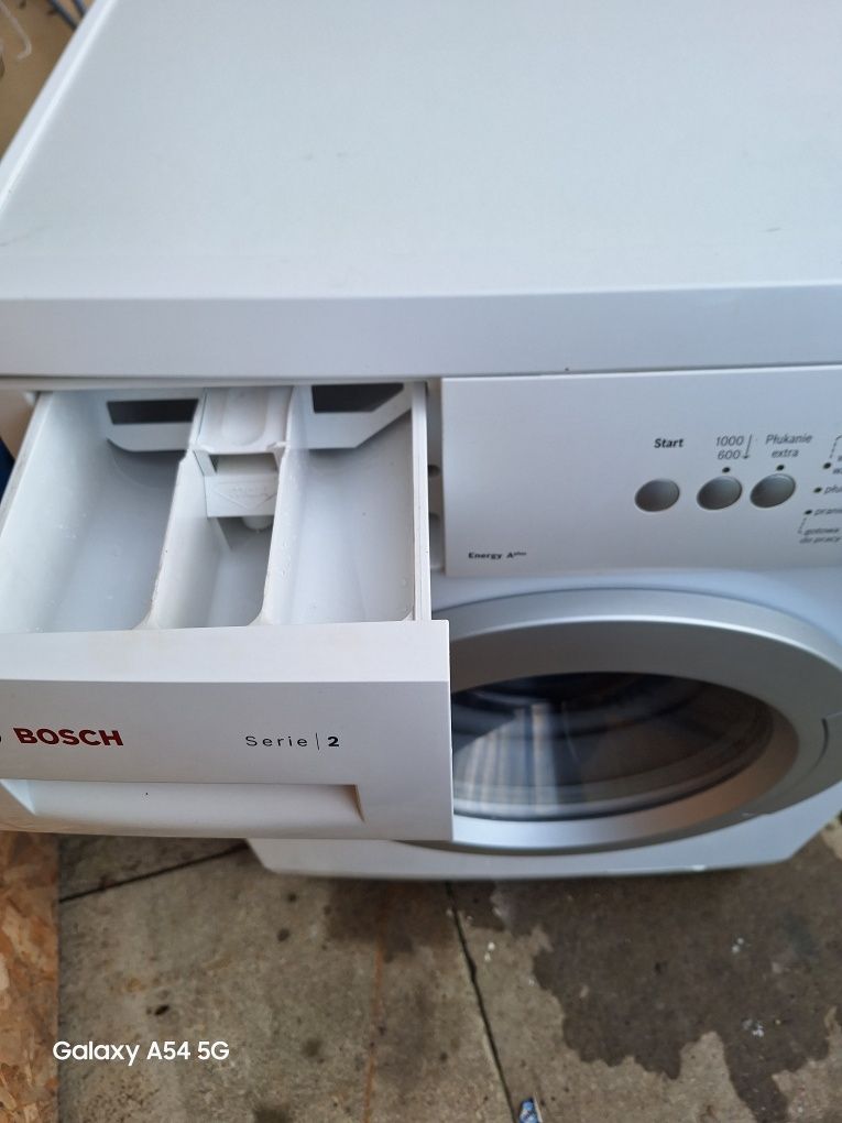 Sprzedam  pralkę  bosch