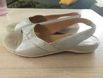 Skórzane sandały Clarks 39/40