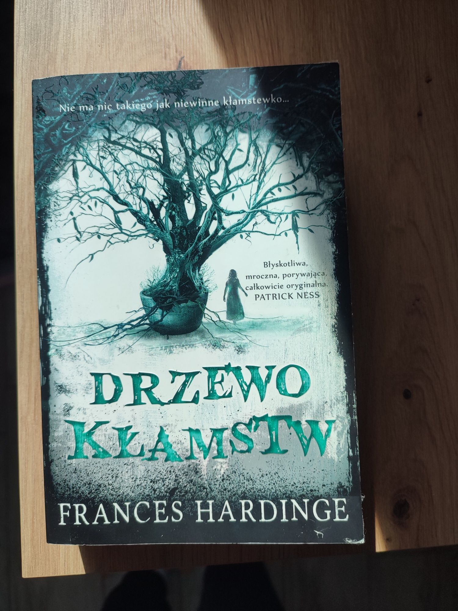 Drzewo kłamstw Frances Hardinge