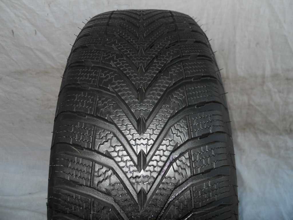 Opona zimowa VREDESTEIN SNOWTRAC 5 195/65 R15 91T (7,9mm)