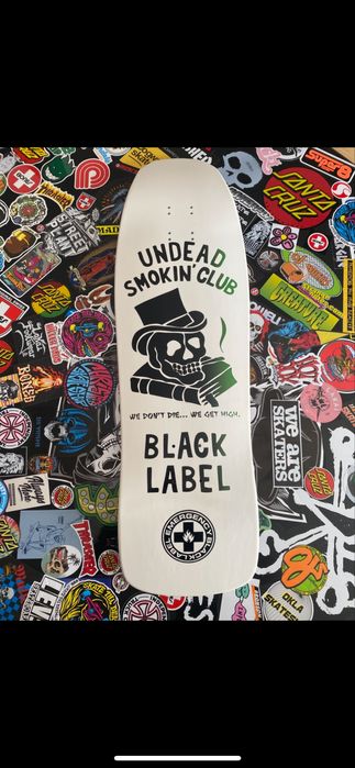 Black Label Undead Smoking Club White  (9.5" X 31.5")