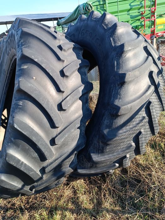 Sprzedam opony 650/65r42, 520/70r38