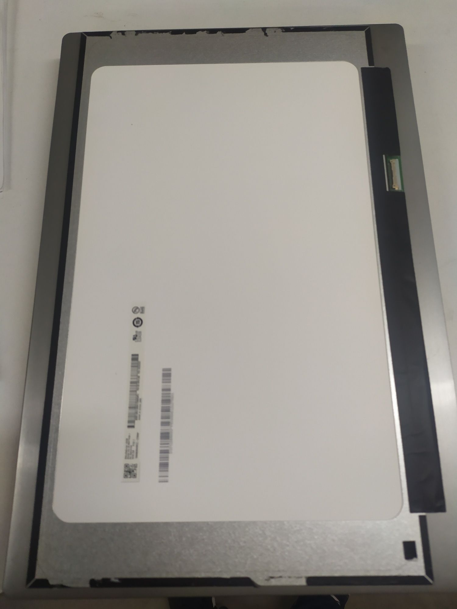 Ecrã LCD portátil 15,6" B156HTN06.1